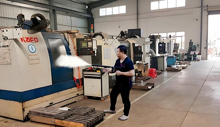 清洗工业机床设备